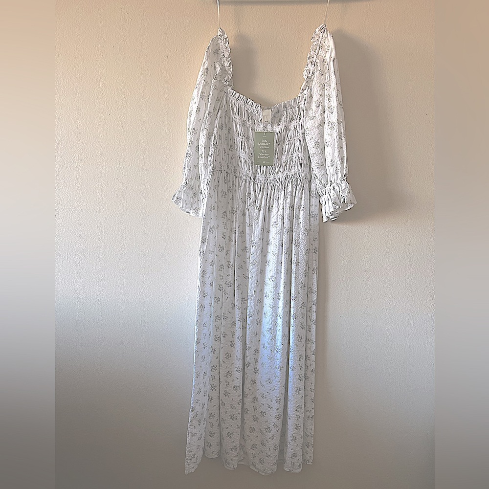 H&M WHITE MIDI OFF THE SHOULDER DRESS WITH FLOWERS NWOT SIZE S